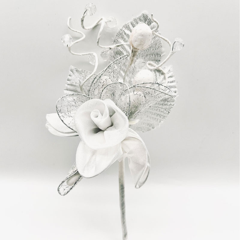 Fleur à dragées blanche
