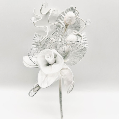 Fleur à dragées blanche